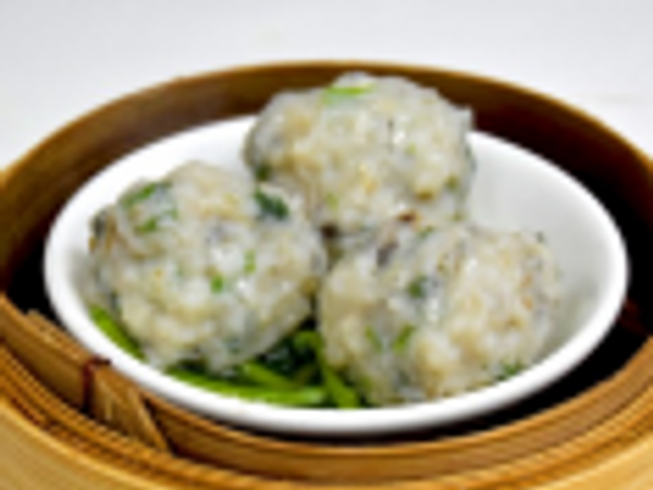 時菜鯪魚球